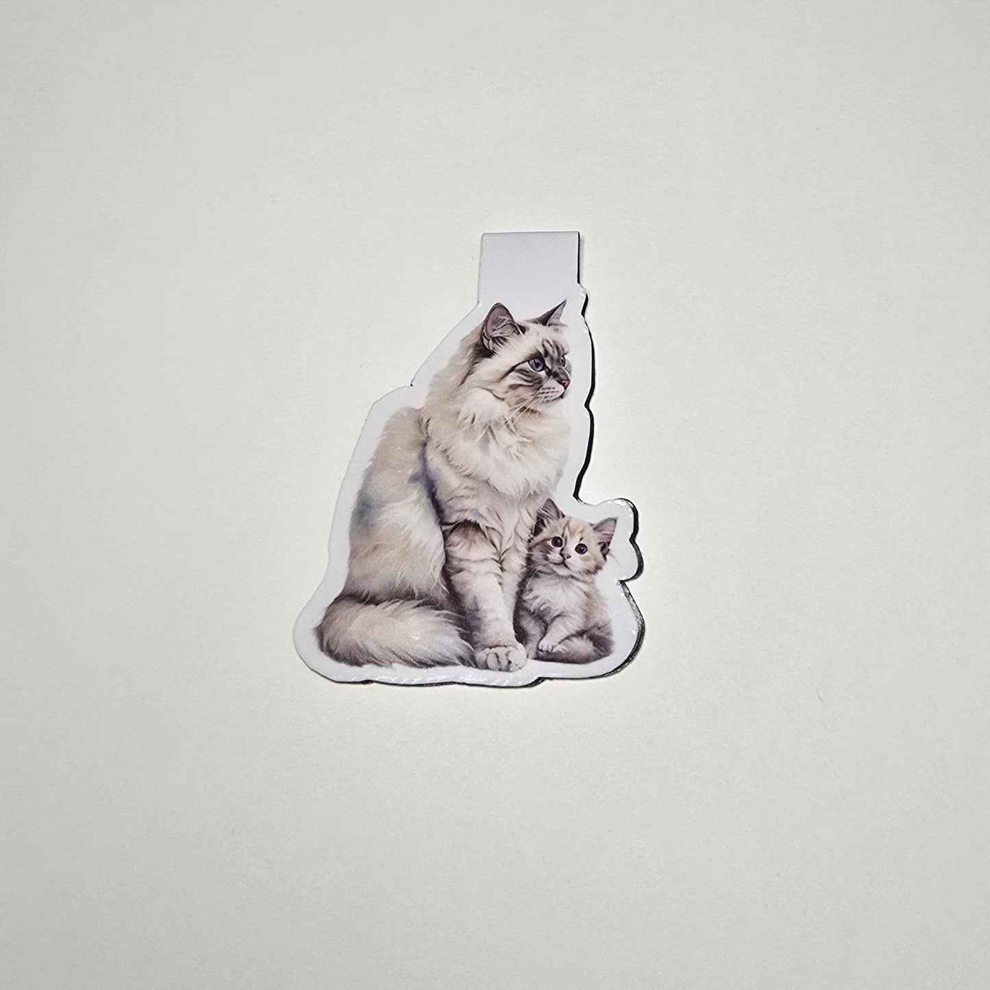 Siberian Cat and Kitten Magnetic Bookmark, Fluffy Cat Page Marker, Handmade Gift for Book Lovers, Cat Mom Stationery