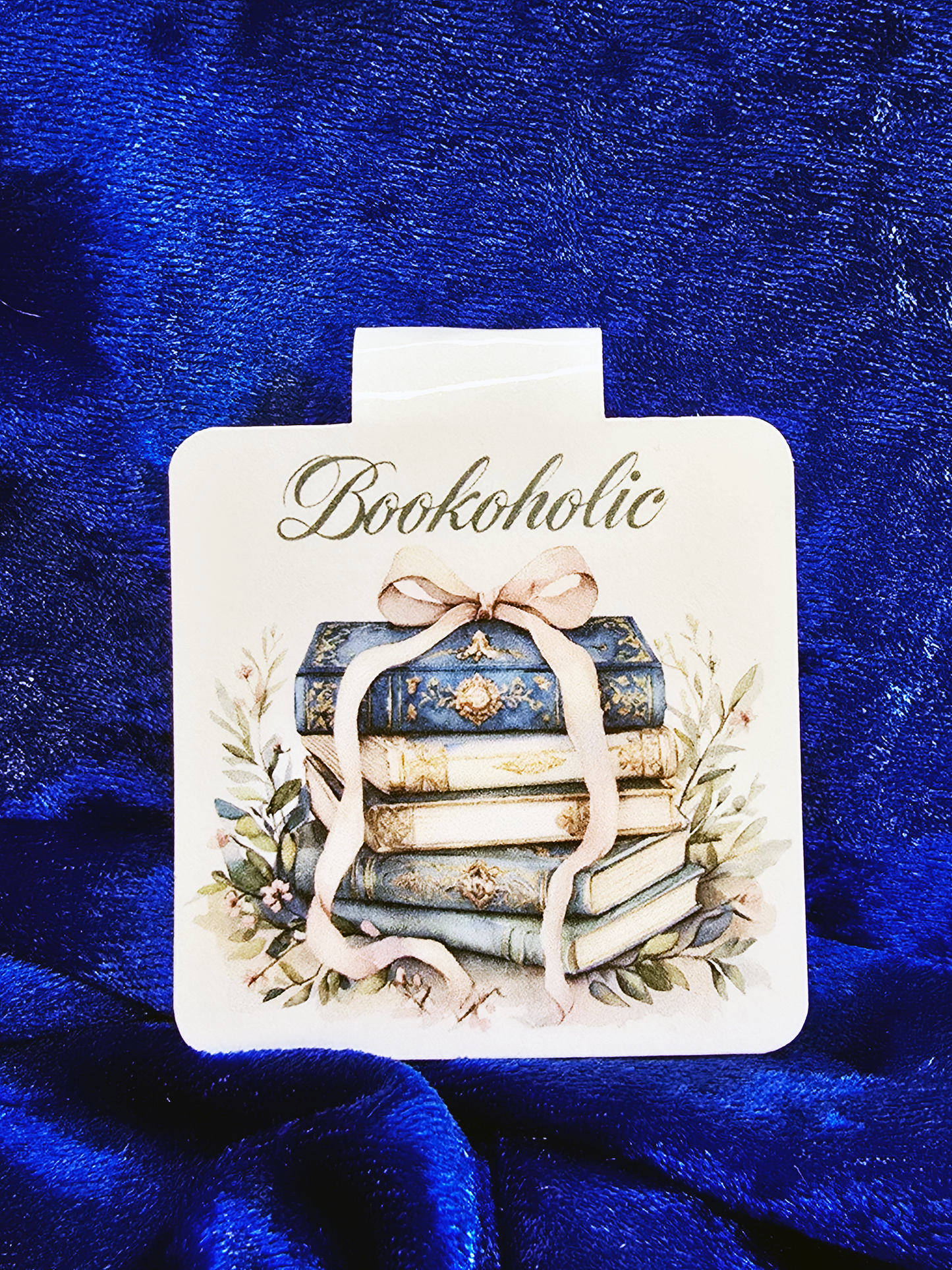 Bookoholic Bookmark, Vintage Book Stack Design, Aesthetic Book Lover Gift, Glossy Finish