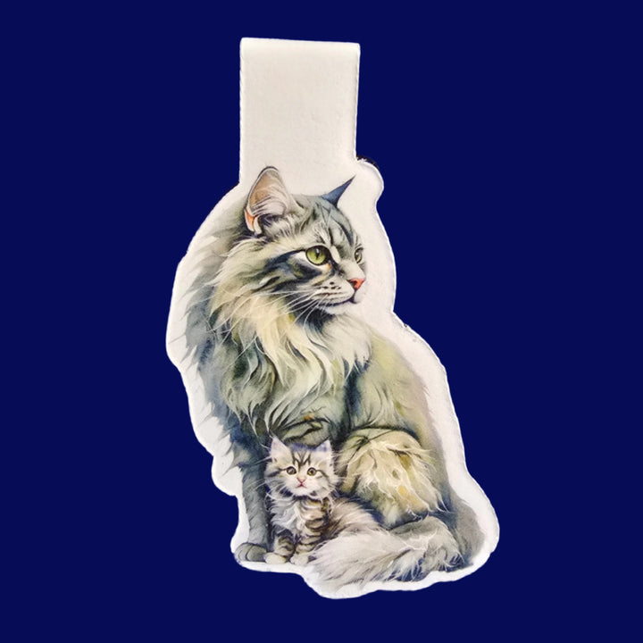 Norwegian Forest Cat Bookmark, Magnetic Cat Bookmark, Mama & Kitten Art, Bookish Gift for Cat Lovers - Designs by Mysh