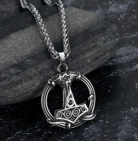 Asgard Crafted Circular Horn Rune Pendant Chain - Designs by Mysh