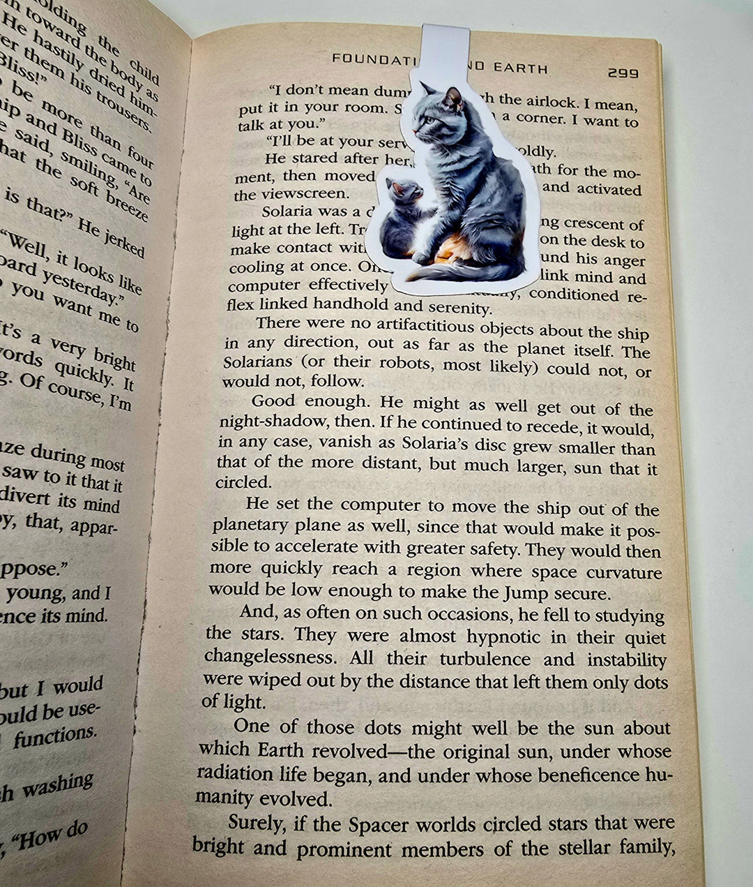 Russian Blue Cat and Kitten Magnetic Bookmark, Handmade Page Marker, Cat Mom Gift, Gray Cat Lover Stationery - Designs by Mysh