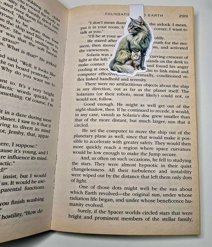 Norwegian Forest Cat Bookmark, Magnetic Cat Bookmark, Mama & Kitten Art, Bookish Gift for Cat Lovers